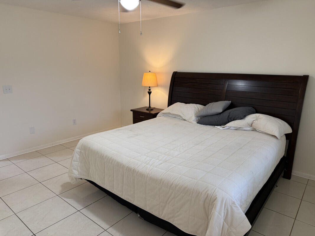 3053 Southeast Wake Road Port St. Lucie, FL 34984 - Photo 16 of 31 IMG_7088jpeg