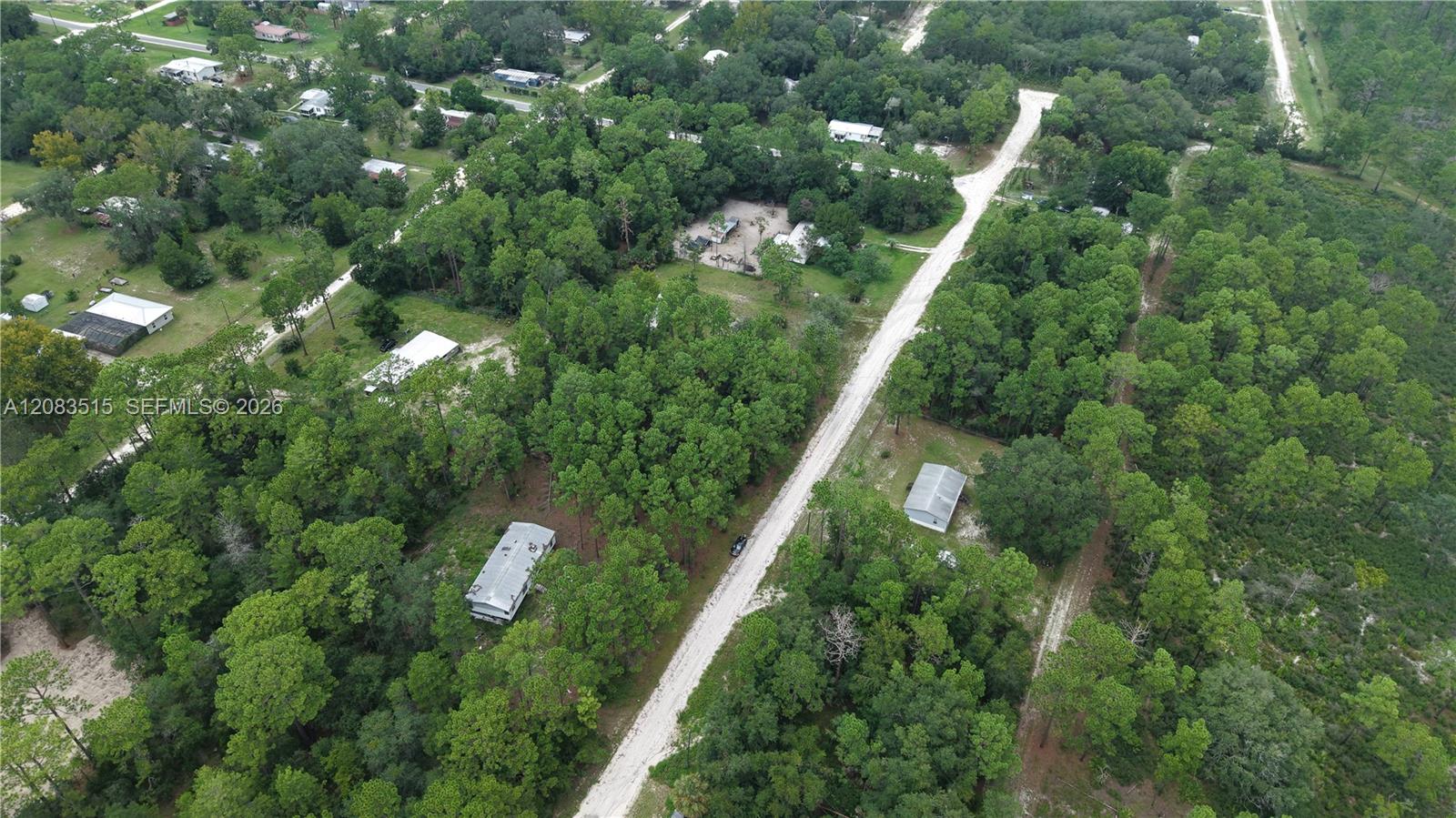 119 Fox Den Road Satsuma, FL 32189 - Photo 13 of 38 Gallery Image 13