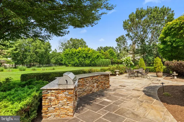 $2,900,000 | 1 Dovecote Lane, Malvern, PA 19355