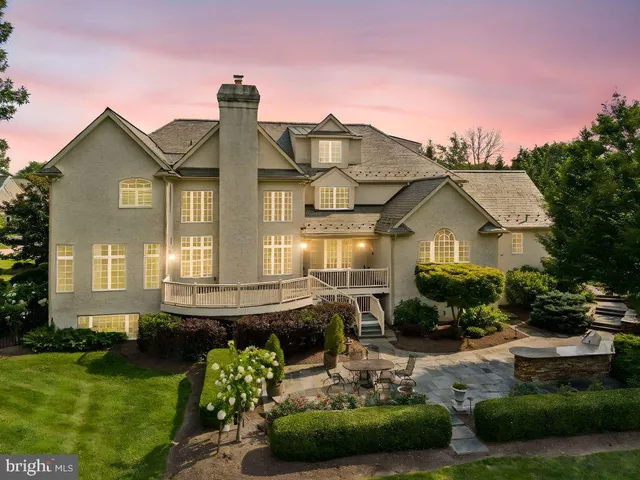 $2,900,000 | 1 Dovecote Lane, Malvern, PA 19355