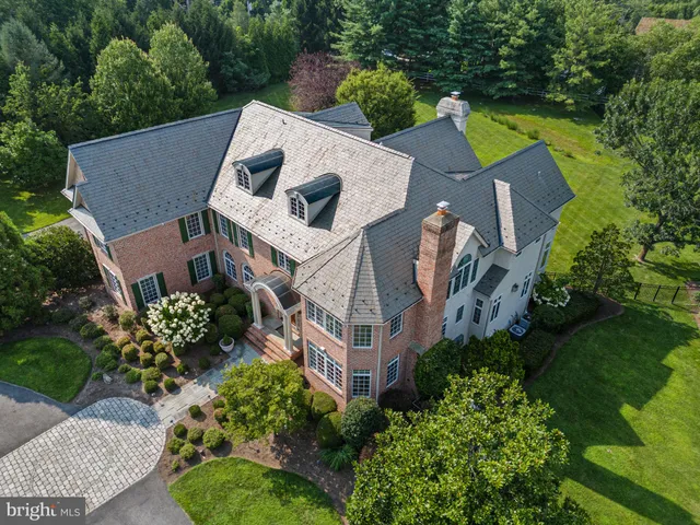 $2,900,000 | 1 Dovecote Lane, Malvern, PA 19355