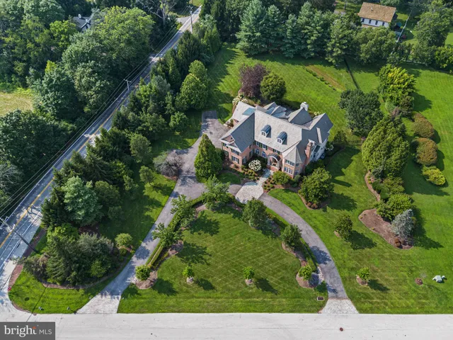 $2,900,000 | 1 Dovecote Lane, Malvern, PA 19355