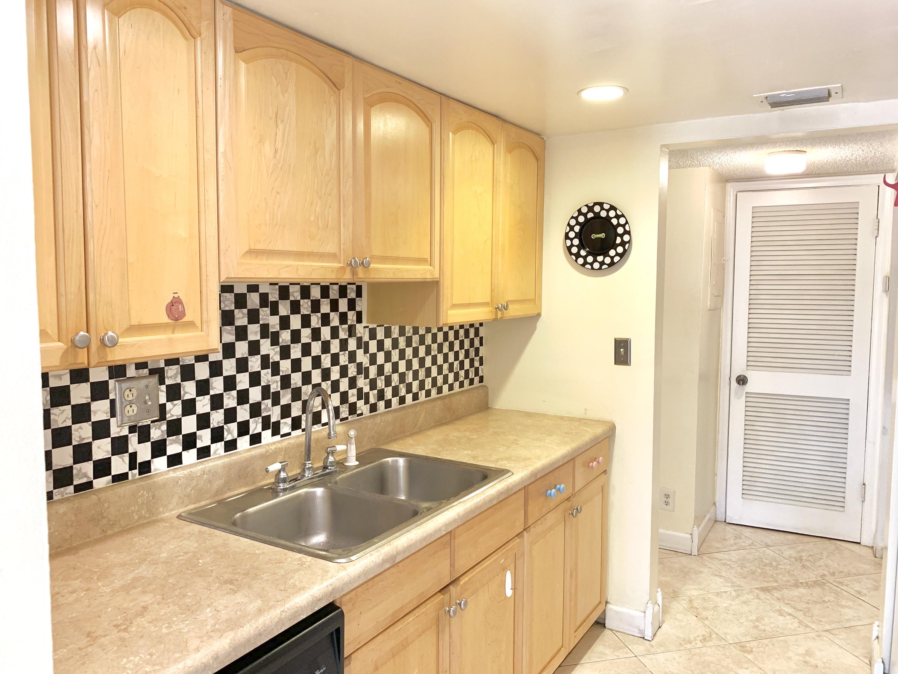 8801 West Sample Road, Unit 1 Coral Springs, FL 33065 - Photo 20 of 42 IMG_0900