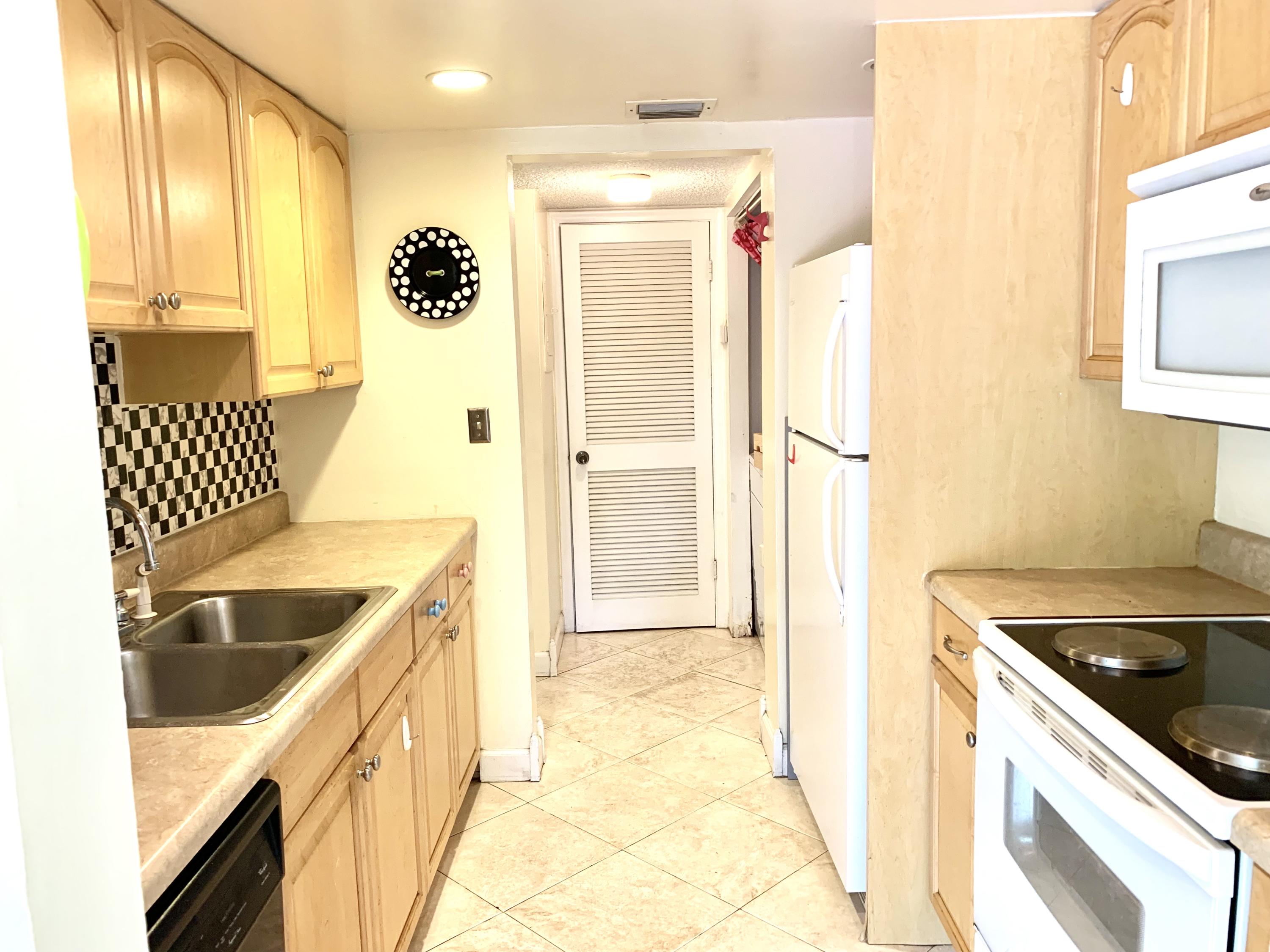 8801 West Sample Road, Unit 1 Coral Springs, FL 33065 - Photo 21 of 42 IMG_0899