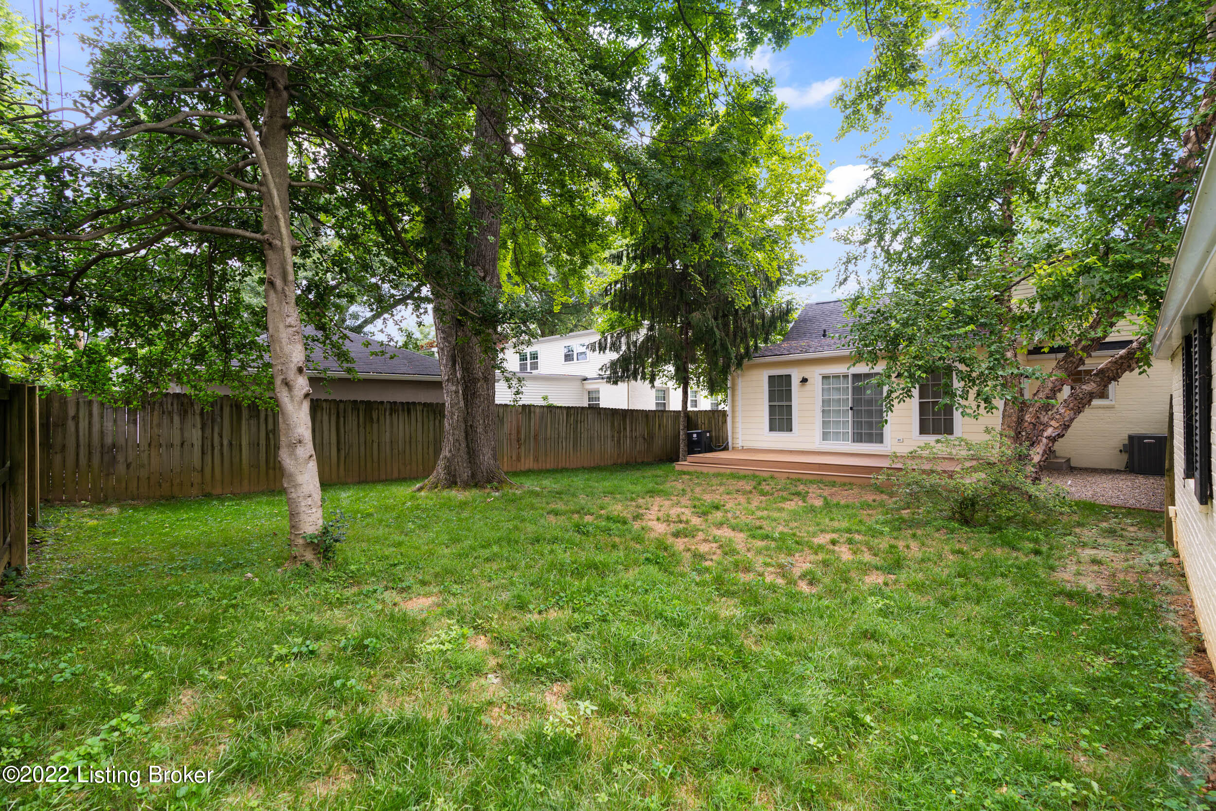 302 Oread Road Louisville, KY 40207 - Photo 9 of 11 302 Oread Road-10