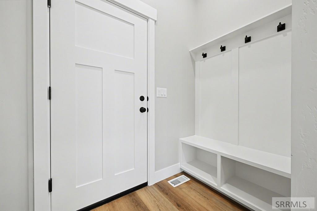 572 Fieldstone Drive Rigby, ID 83442 - Photo 12 of 17 Mud Room