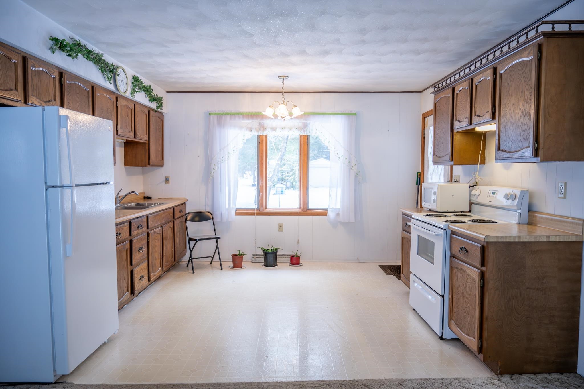 702 West 1st Necedah, WI 54646 - Photo 9 of 23