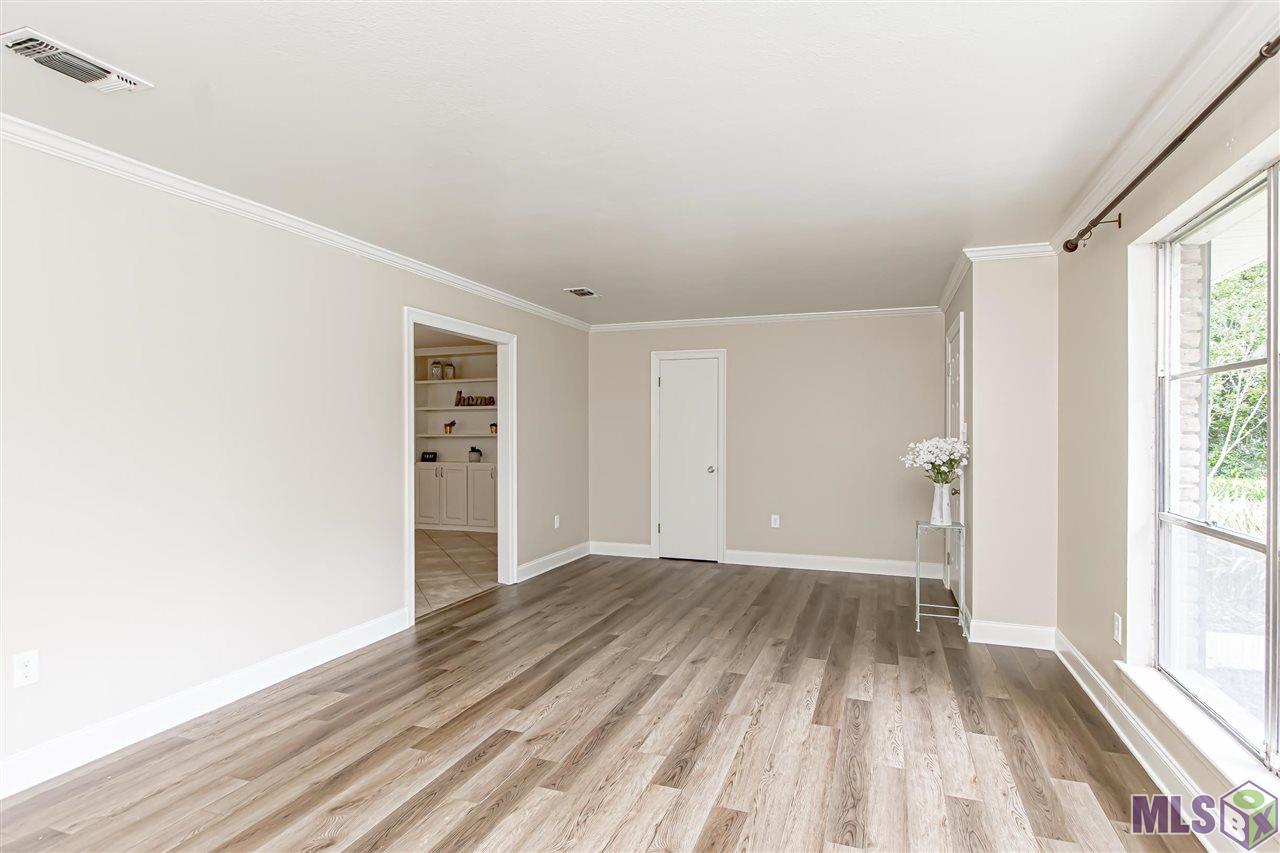 950 Rodney Drive Baton Rouge, LA 70808 - Photo 6 of 31 Gallery Image 6