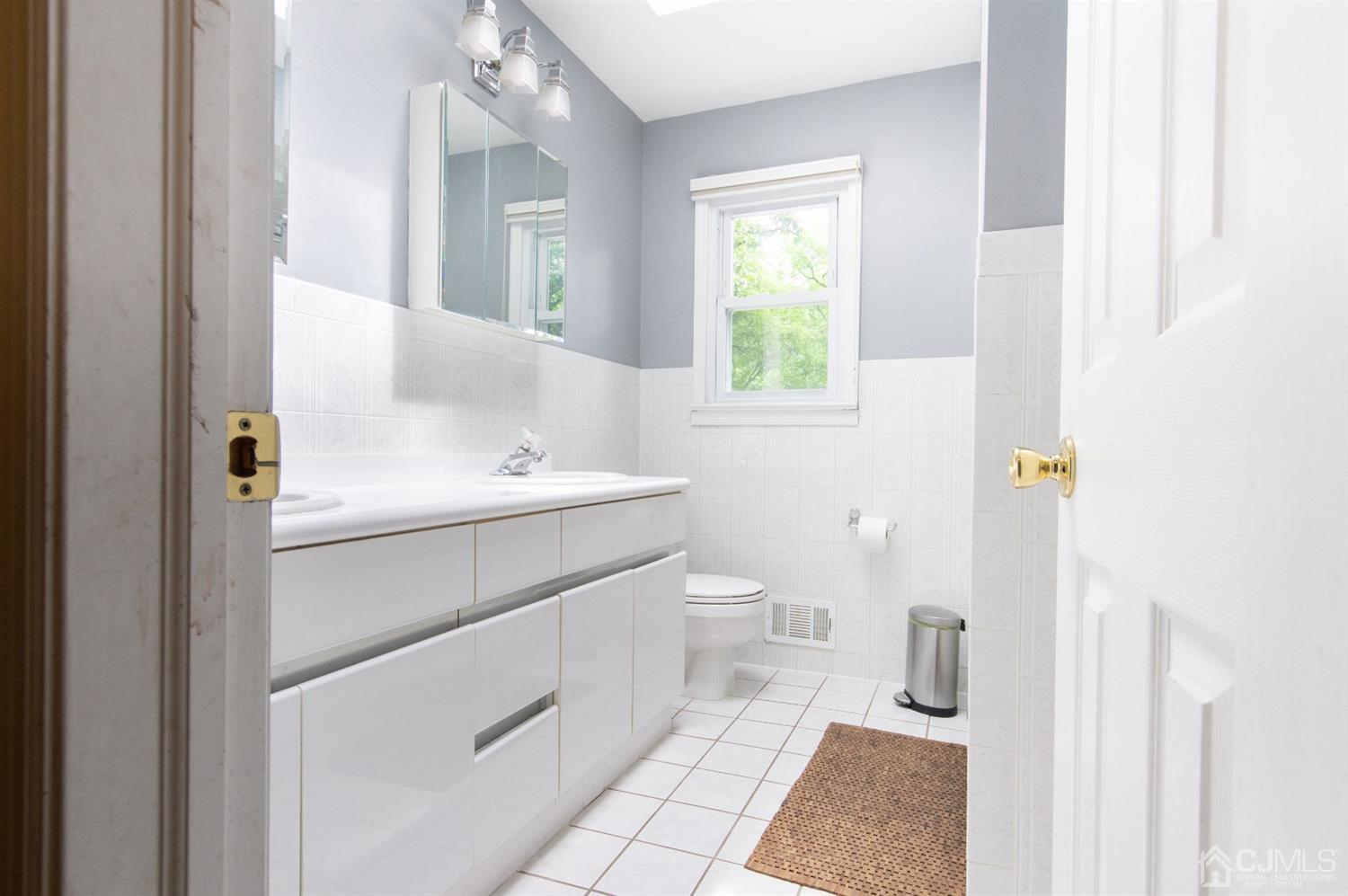 5 Yorktown Road East Brunswick, NJ 08816 - Photo 16 of 23 Gallery Image 16