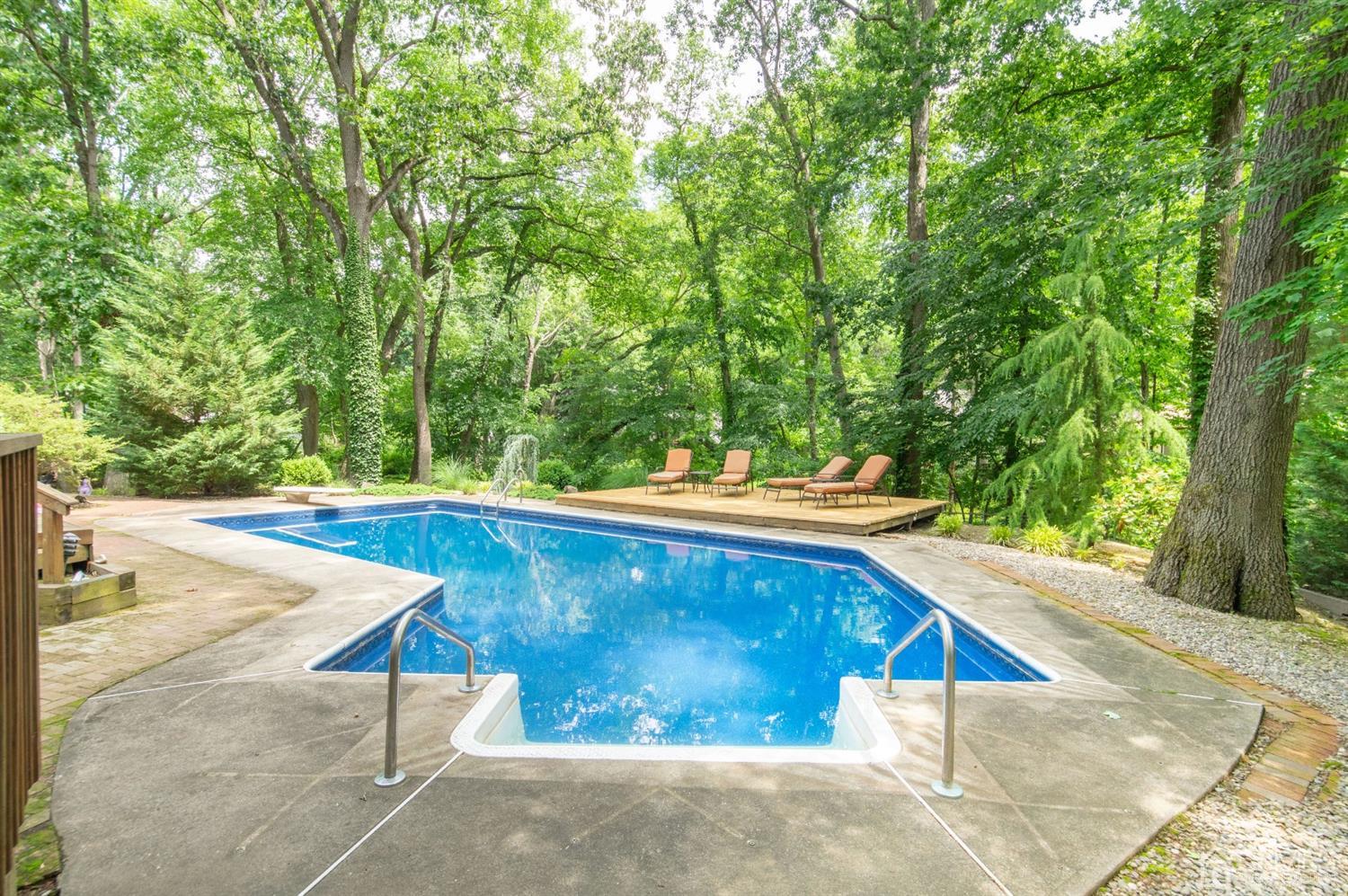 5 Yorktown Road East Brunswick, NJ 08816 - Photo 22 of 23 Gallery Image 22