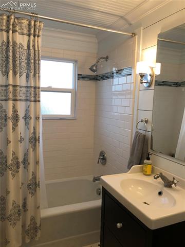 2225 Behrens Road Byers, CO 80103 - Photo 4 of 6 Gallery Image 4