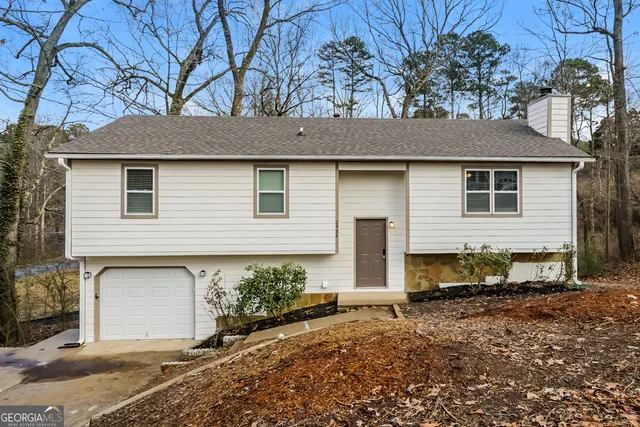 $1,695 | 2488 Carol Circle, Douglasville, GA 30135