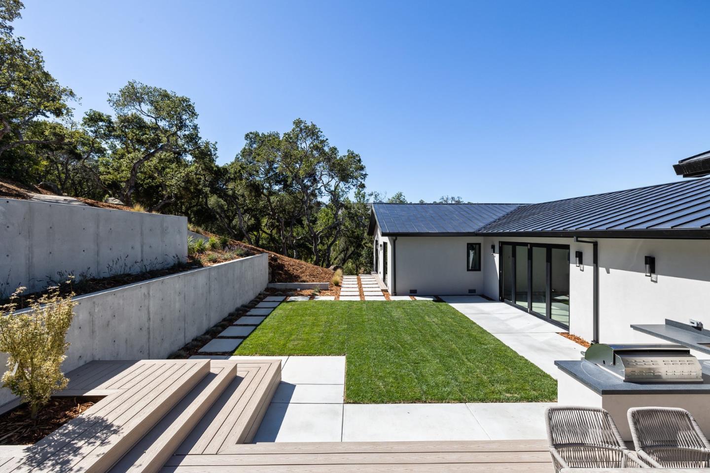 255 Hardwick Road Woodside, CA 94062 - Photo 32 of 90
