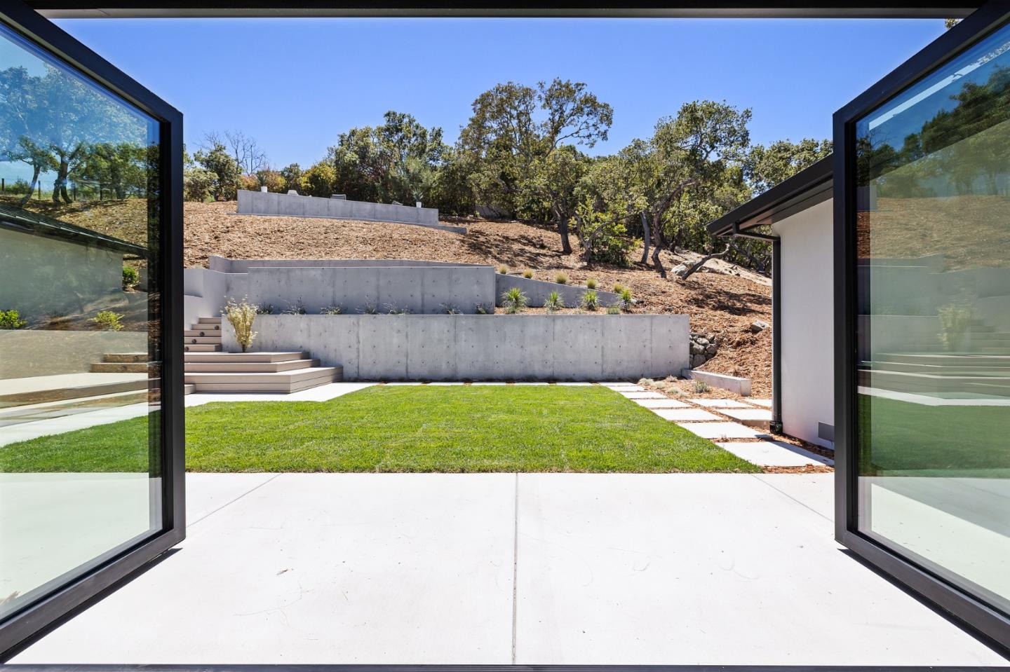 255 Hardwick Road Woodside, CA 94062 - Photo 34 of 90