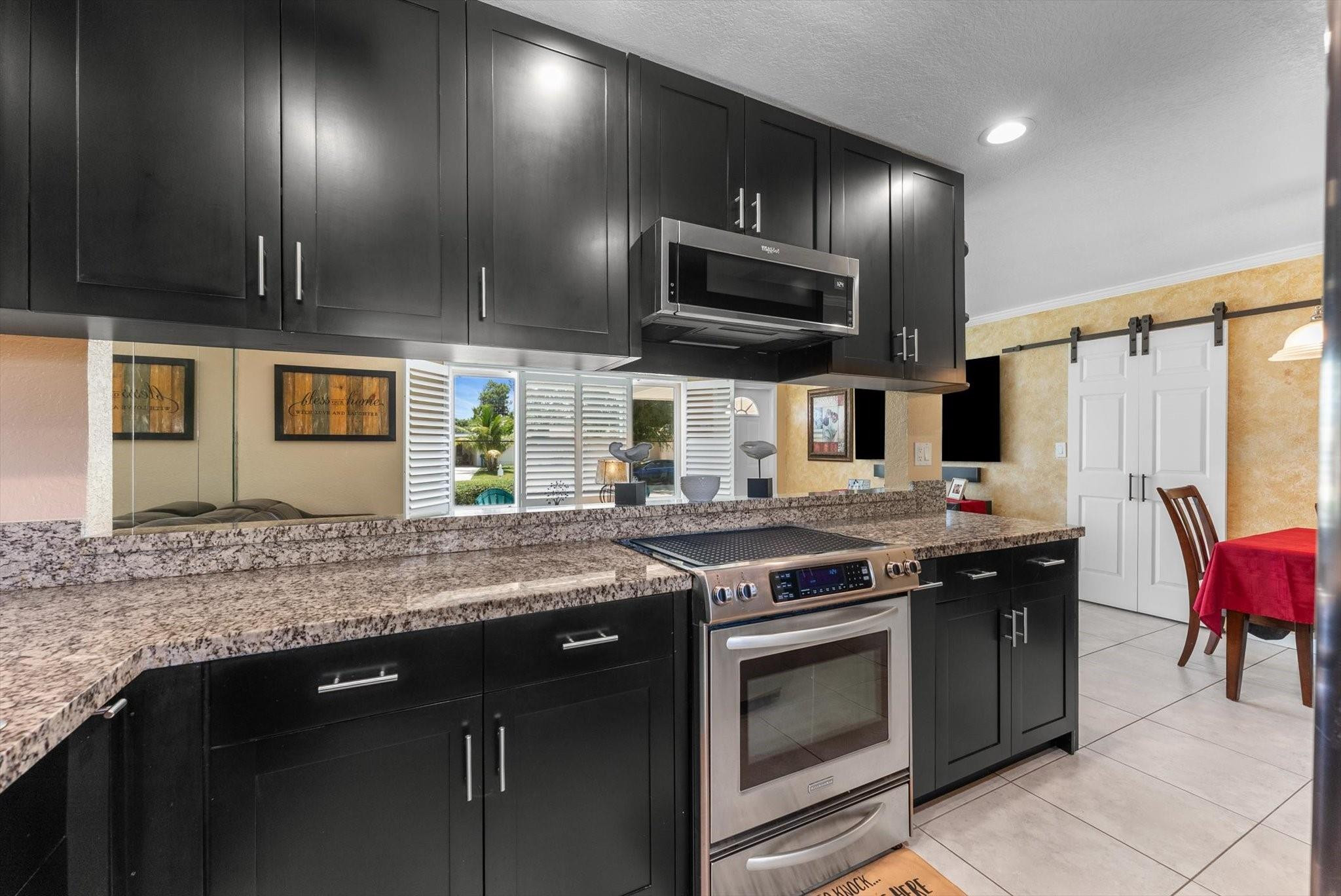 6251 Northwest 15th Street Pompano Beach, FL 33063 - Photo 12 of 37 Photo 12