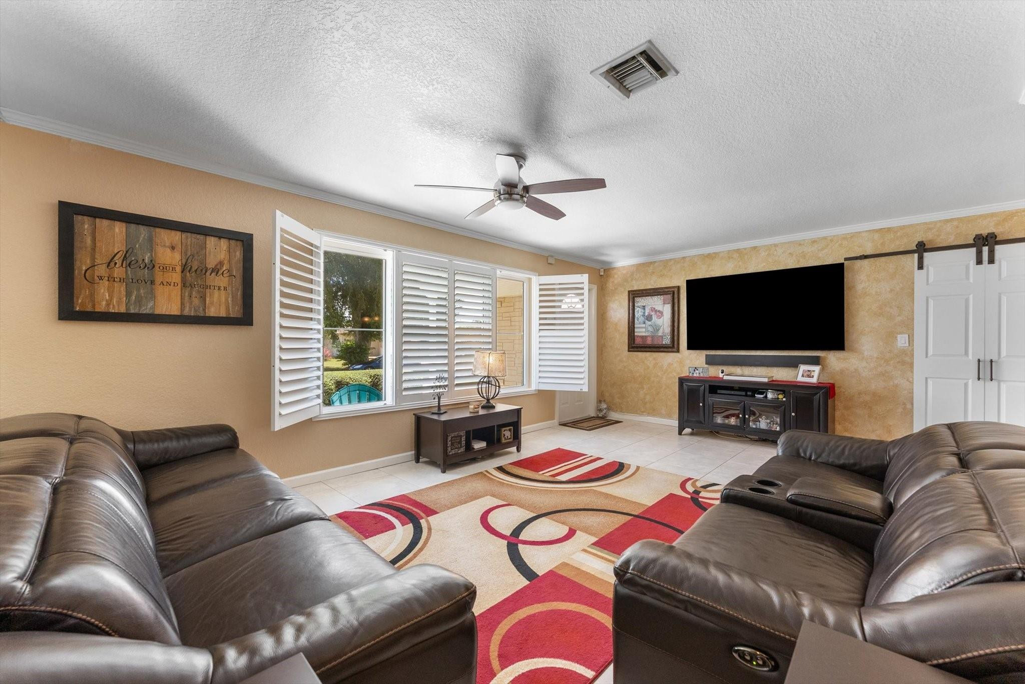 6251 Northwest 15th Street Pompano Beach, FL 33063 - Photo 5 of 37 Photo 5