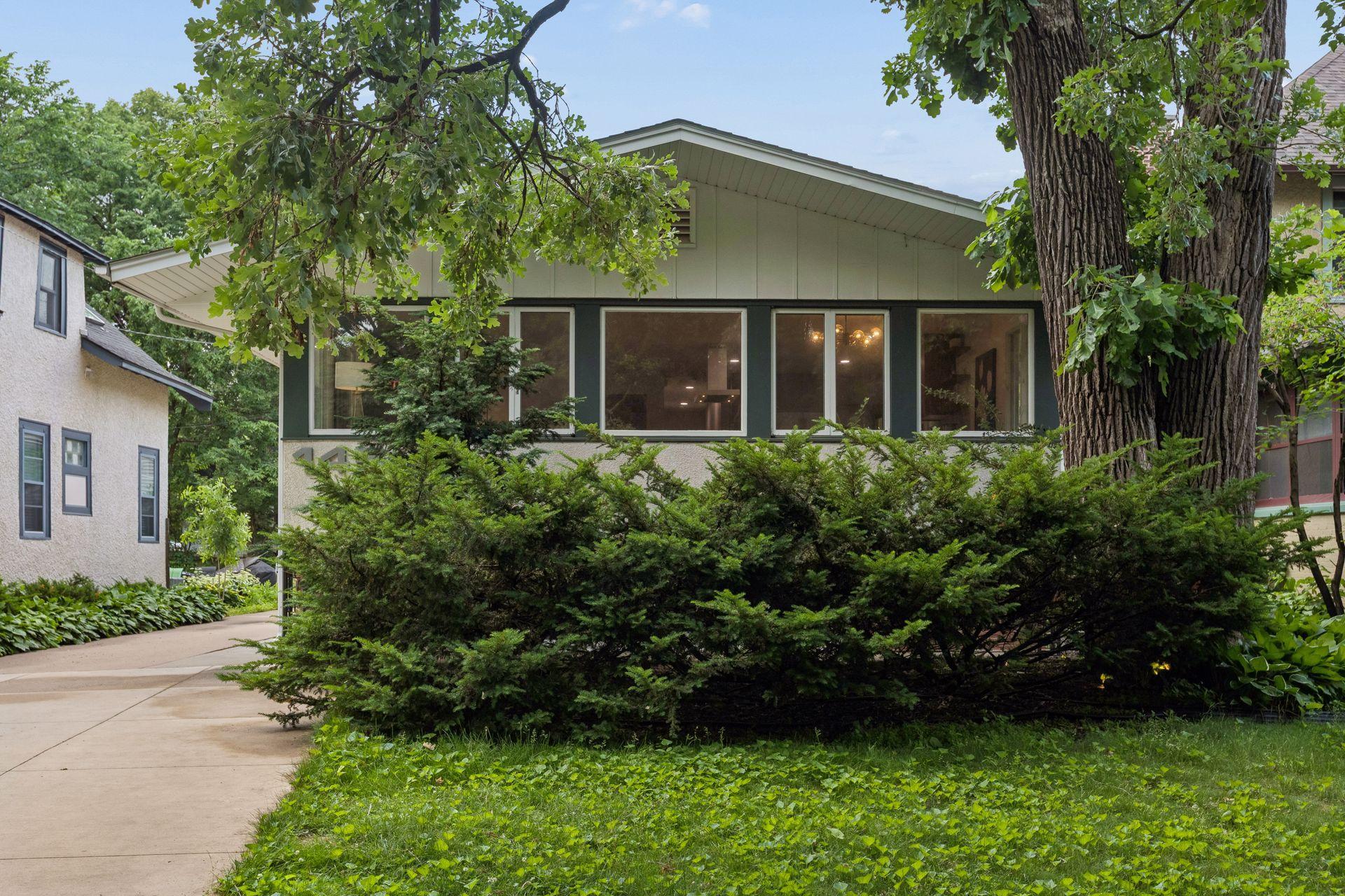 145 West Rustic Lodge Avenue Minneapolis, MN 55419 - Photo 2 of 40