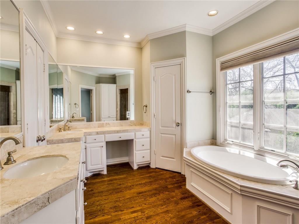 4308 North Cresthaven Road Dallas, TX 75209 - Photo 16 of 25