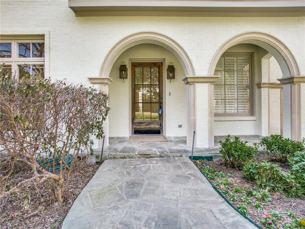 4308 North Cresthaven Road Dallas, TX 75209 - Photo 3 of 25