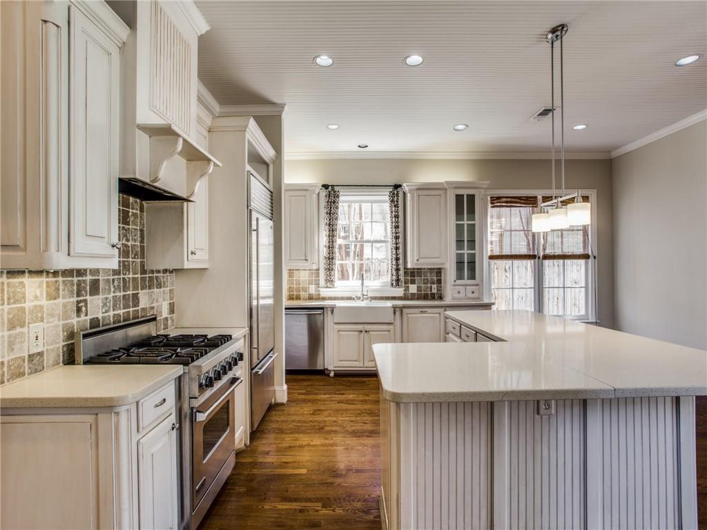 4308 North Cresthaven Road Dallas, TX 75209 - Photo 9 of 25