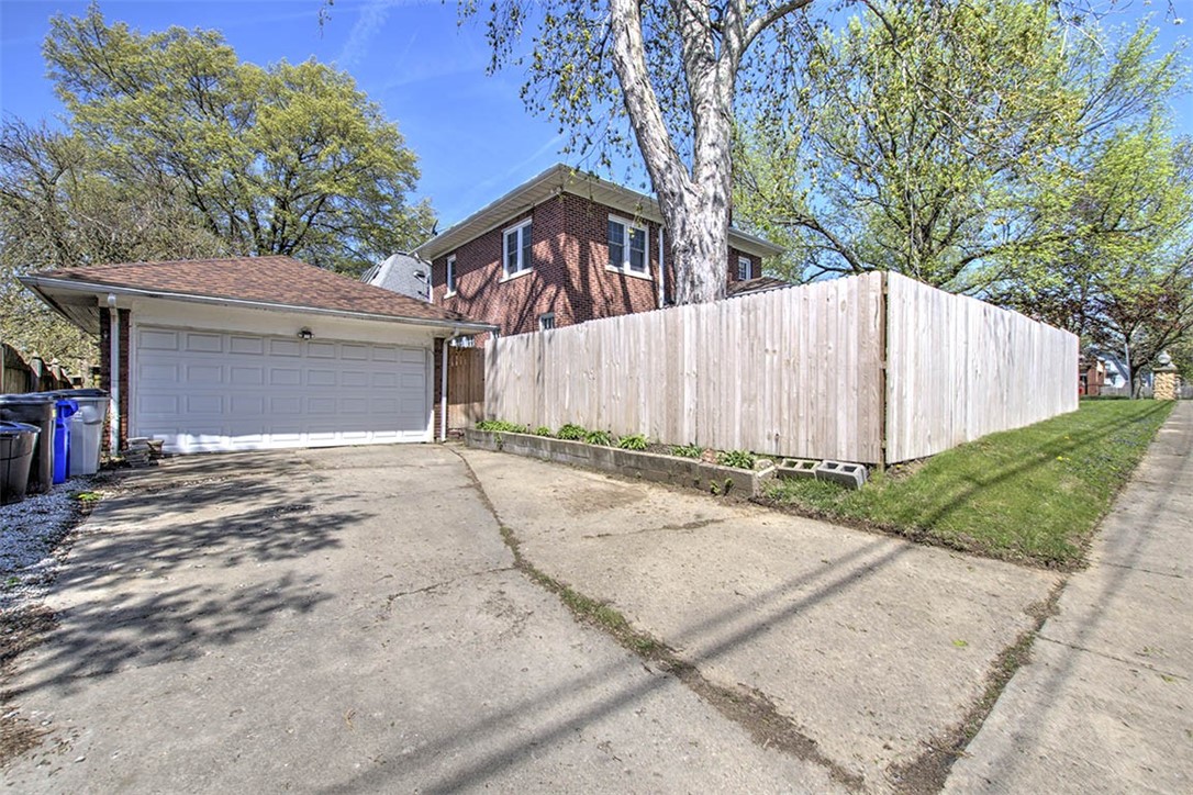 1405 Riverview Avenue Decatur, IL 62522 - Photo 26 of 29