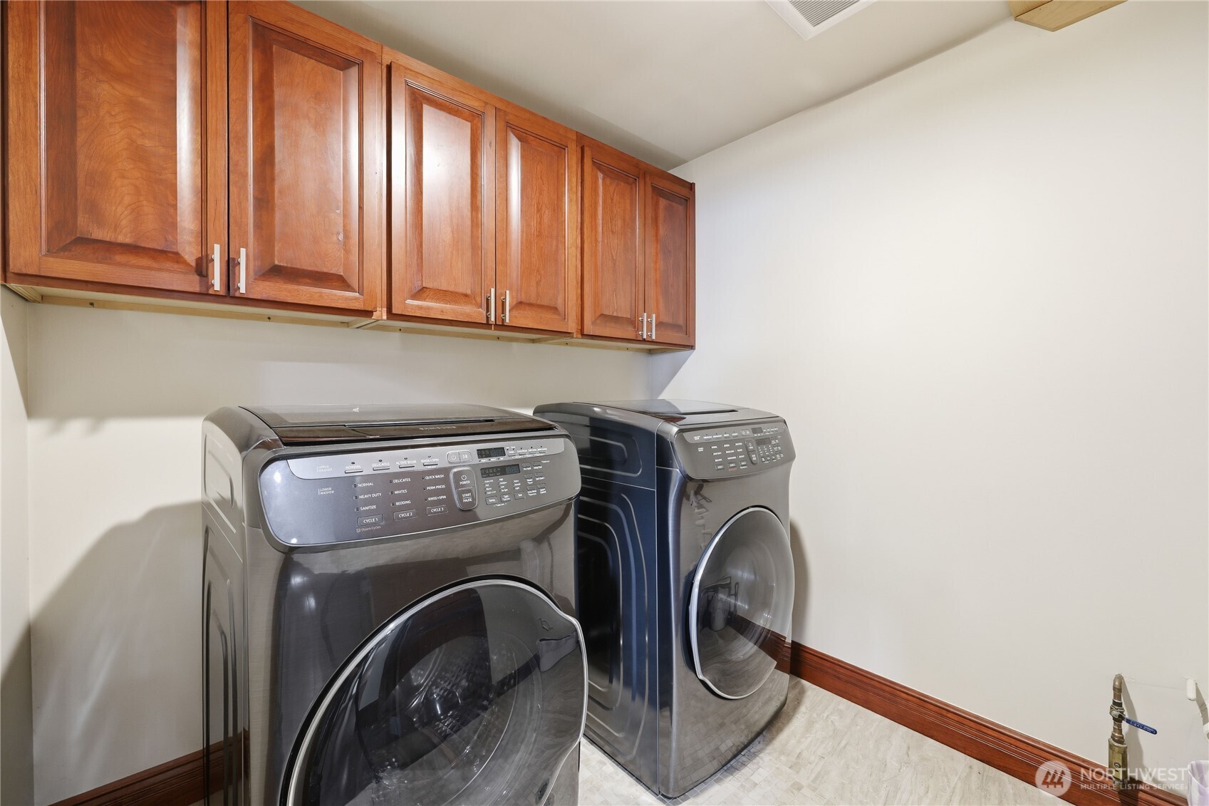 1411 Thorndyke Road Port Ludlow, WA 98365 - Photo 37 of 40 a utility room with dryer and washer