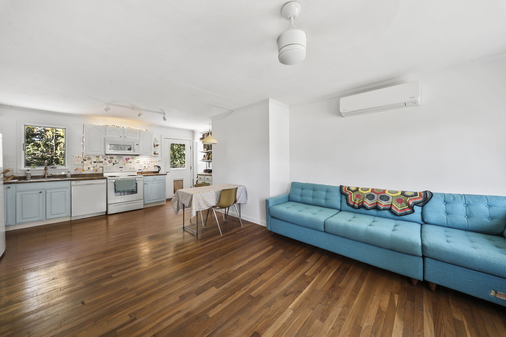 22 Mainewood Avenue Orono, ME 04473 - Photo 8 of 25 9-web-or-mls-DSC08745