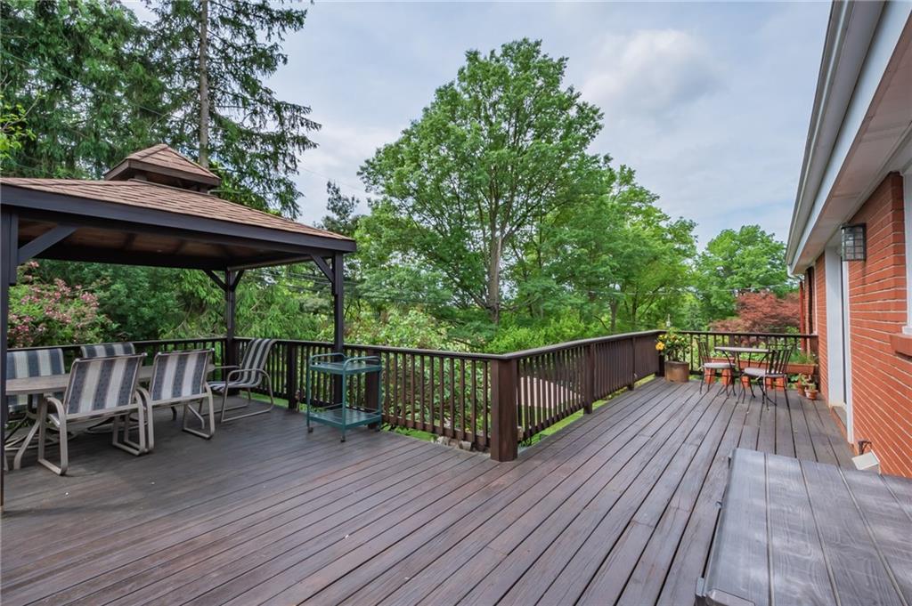 704 Pinoak Road Pittsburgh, PA 15243 - Photo 12 of 25 "street level" view to the rear of the home from the deck...