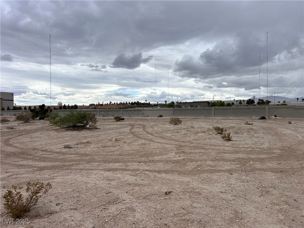 0 Wisteria Avenue North Las Vegas, NV 89032 - Photo 5 of 10 facing the wall from southeast corner