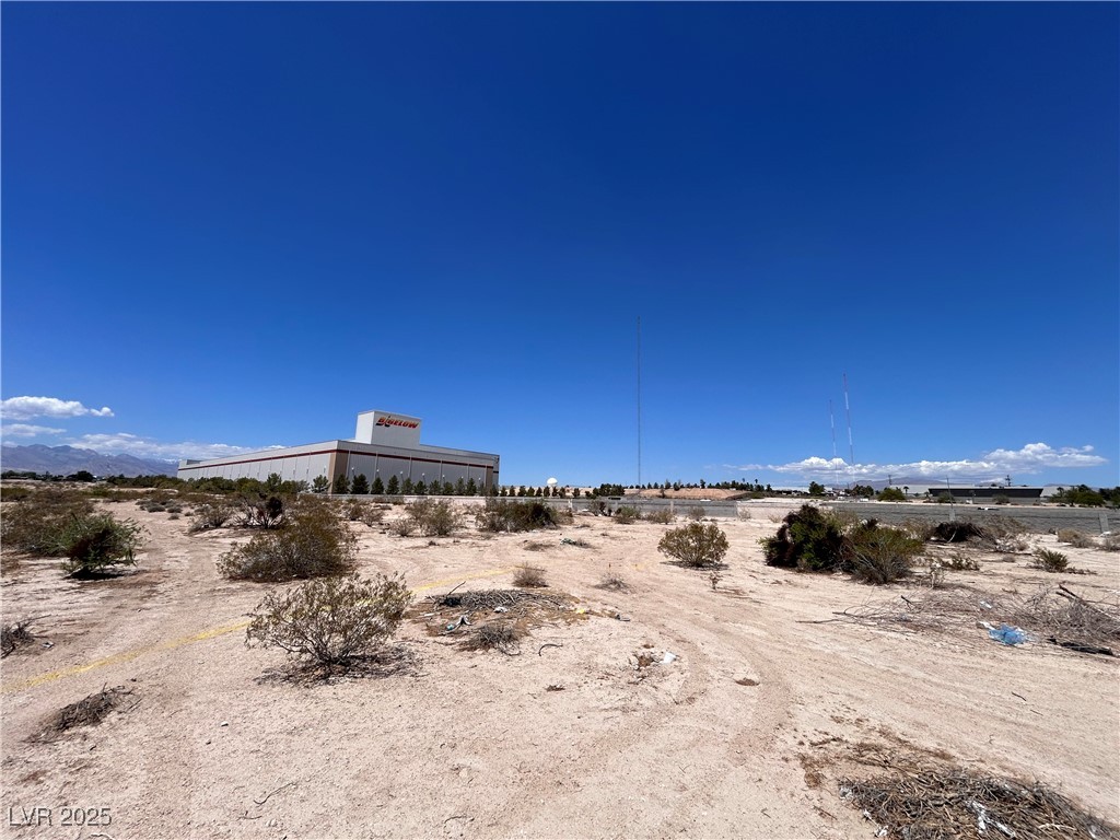 0 Wisteria Avenue North Las Vegas, NV 89032 - Photo 8 of 10 facing the wall from southeast corner