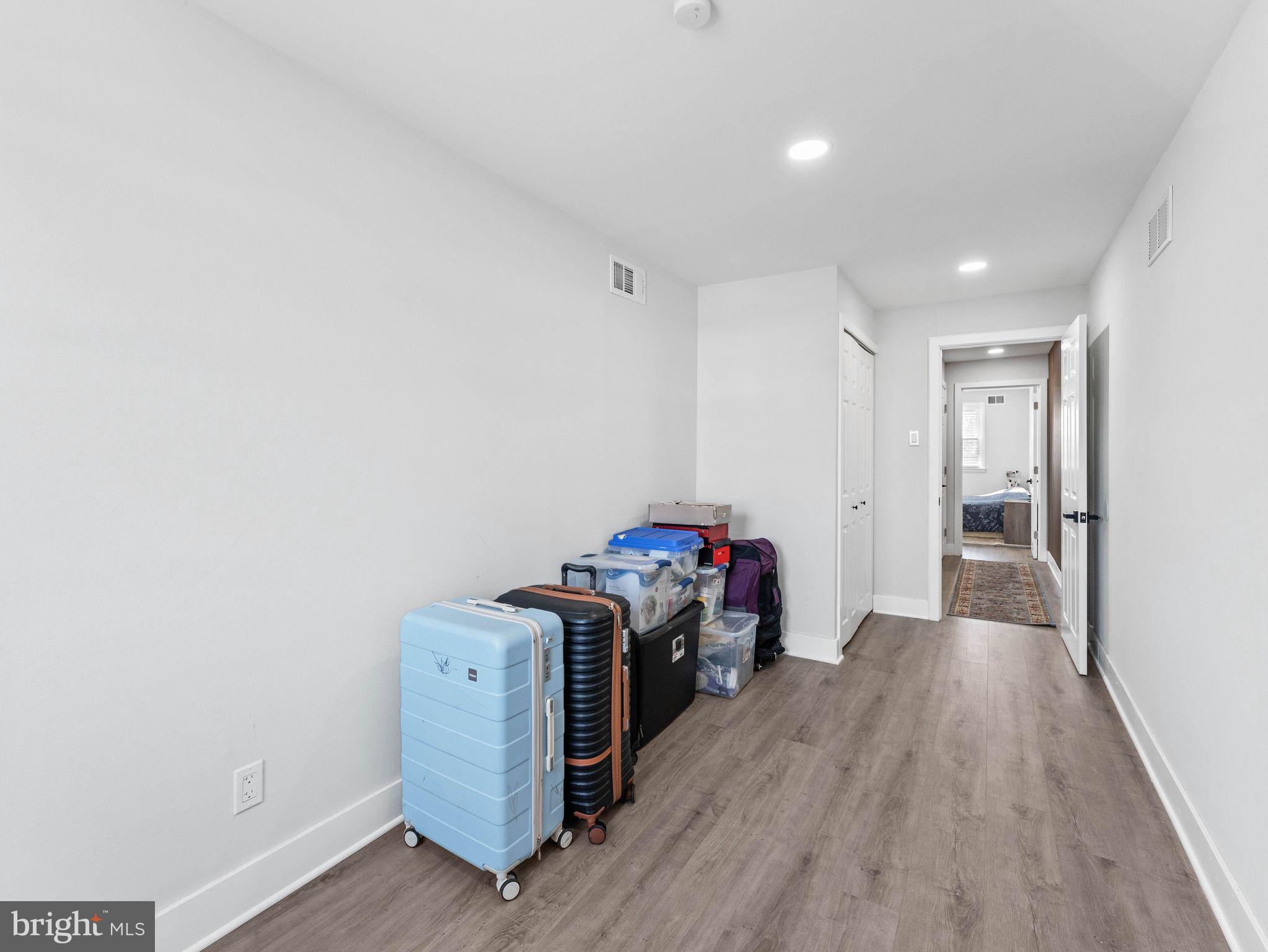 1152 Morefield Road Philadelphia, PA 19115 - Photo 13 of 28 Gallery Image 13