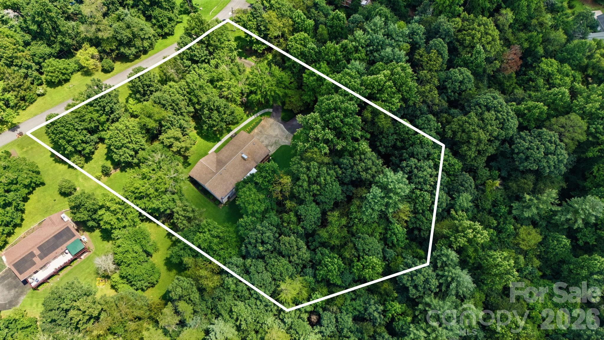 11 East Ridgeway Road Weaverville, NC 28787 - Photo 47 of 48 Gallery Image 47