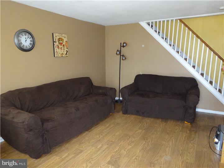 935 Kingsman Road Boothwyn, PA 19061 - Photo 2 of 8 Gallery Image 2