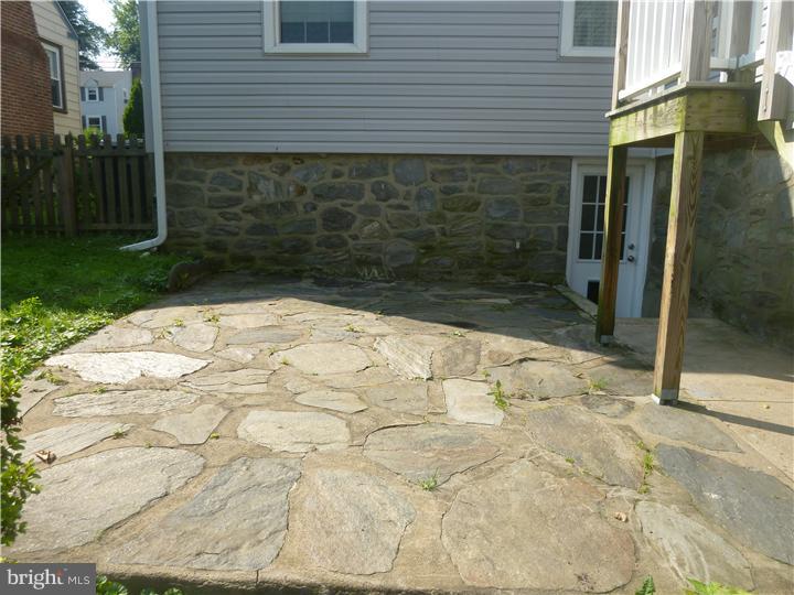 1502 Steel Road Havertown, PA 19083 - Photo 22 of 24 Patio