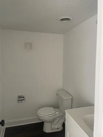 $1,325 | 105 Hickory Lane, Unit E, Ladson, SC 29456