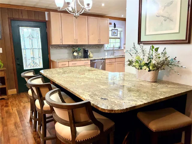 $1,099,550 | 164 Magnolia Drive, Burkeville, TX 75932