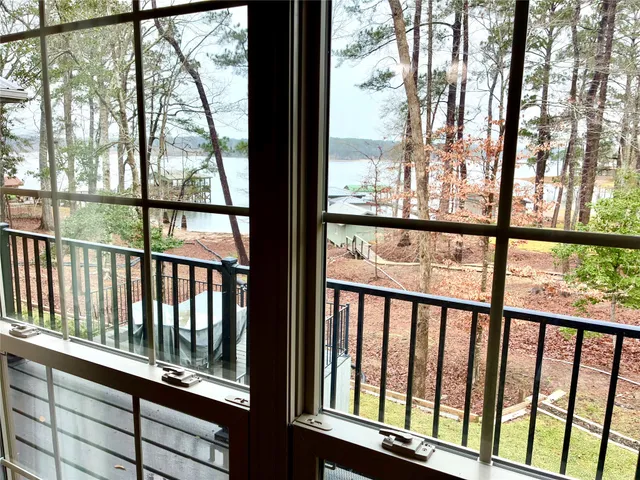 $1,099,550 | 164 Magnolia Drive, Burkeville, TX 75932