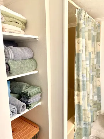 $1,099,550 | 164 Magnolia Drive, Burkeville, TX 75932