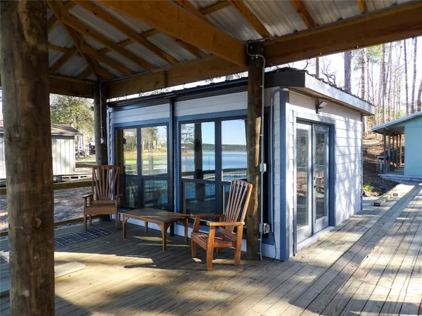 $1,099,550 | 164 Magnolia Drive, Burkeville, TX 75932