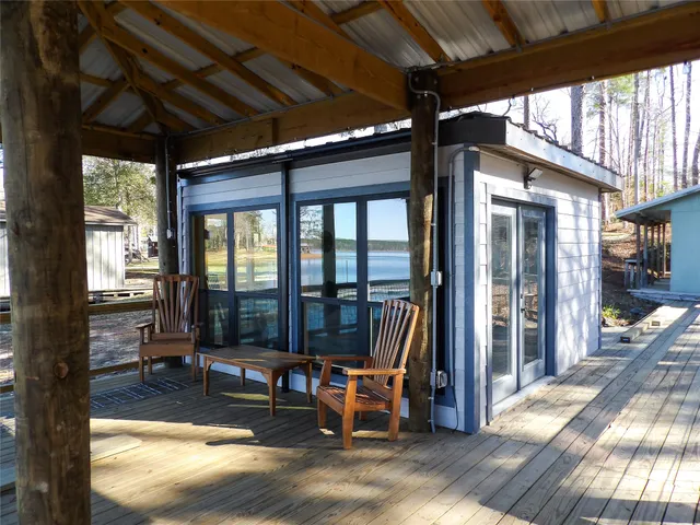 $1,099,550 | 164 Magnolia Drive, Burkeville, TX 75932