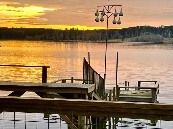 $1,099,550 | 164 Magnolia Drive, Burkeville, TX 75932