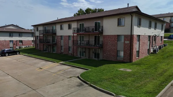 $950 | 825 Southwest Boulevard, Unit L, Jefferson City, MO 65109
