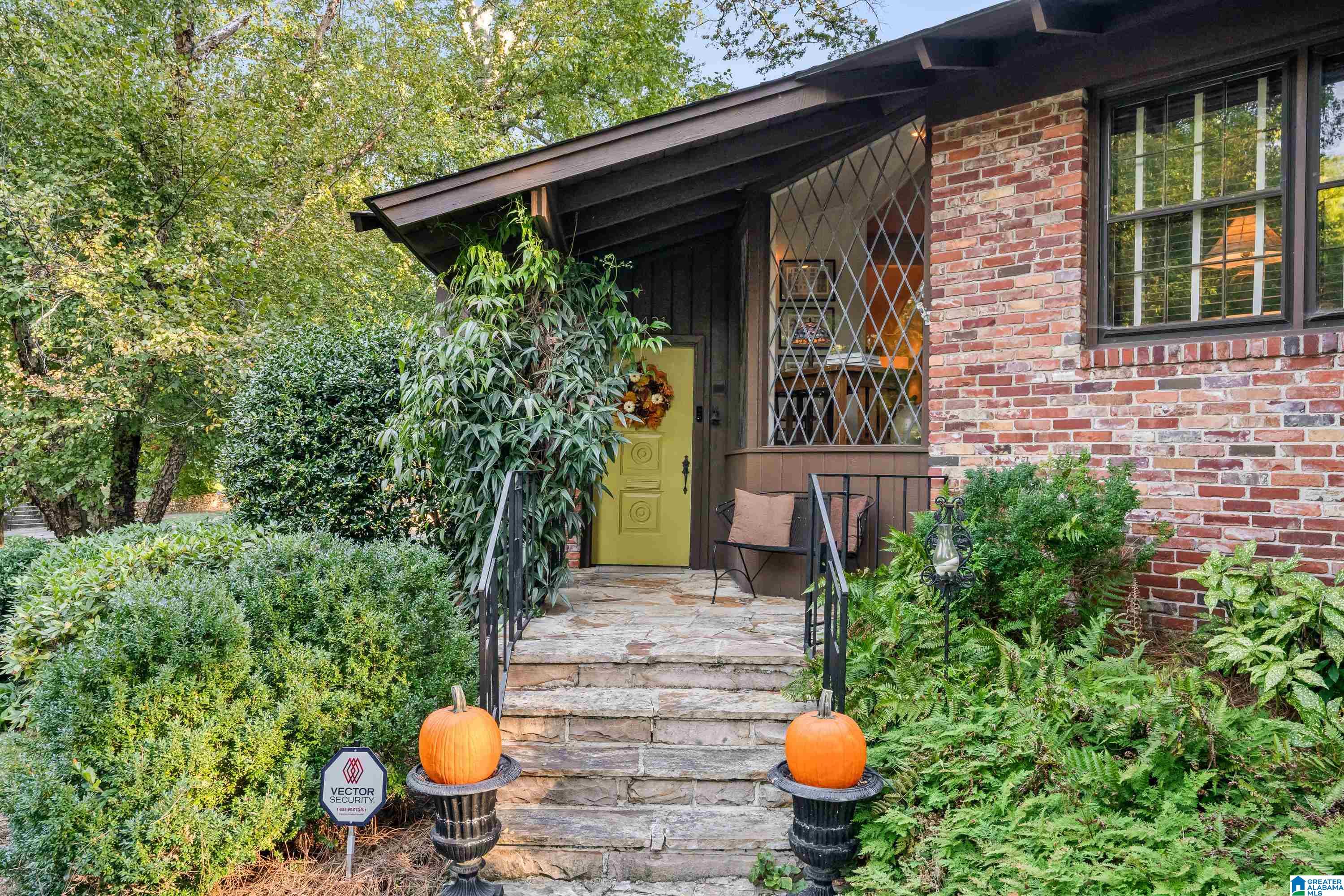 4431 Overlook Road Birmingham, AL 35222 - Photo 6 of 50