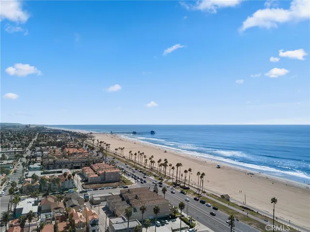 $5,500 | 1900 Pacific Coast Highway, Unit 9, Huntington Beach, CA 92648
