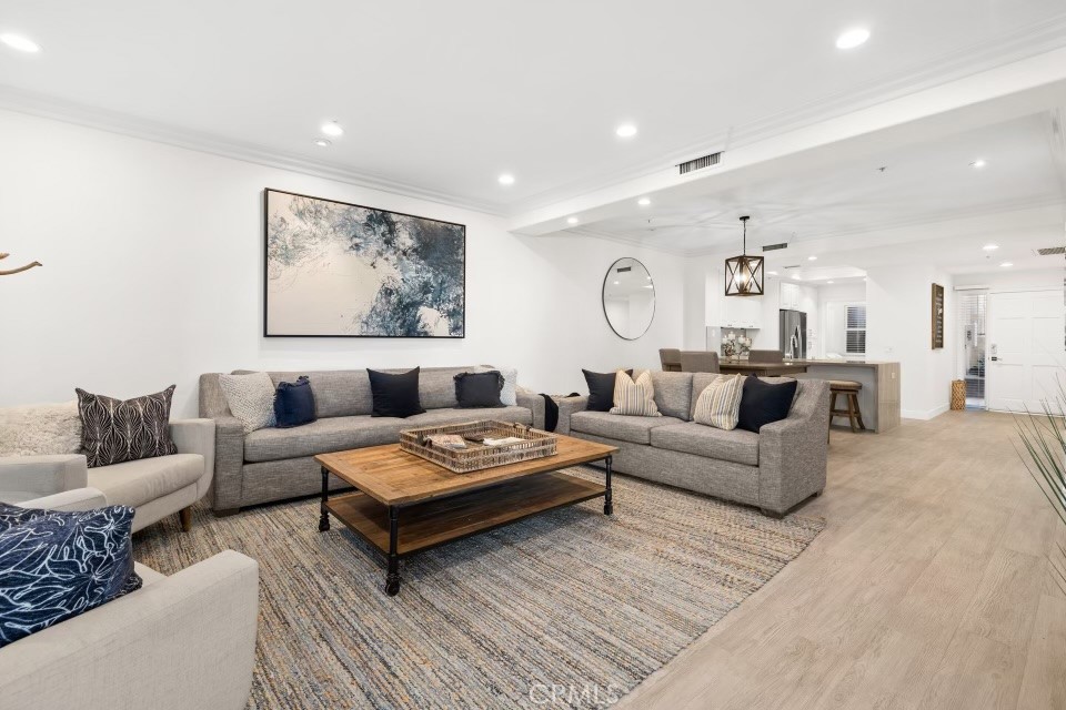 1900 Pacific Coast Highway, Unit 9 Huntington Beach, CA 92648 - Photo 2 of 19