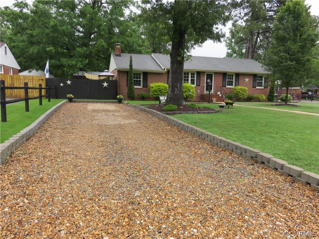 324 Treva Road Sandston, VA 23150 - Photo 4 of 42 Gallery Image 4