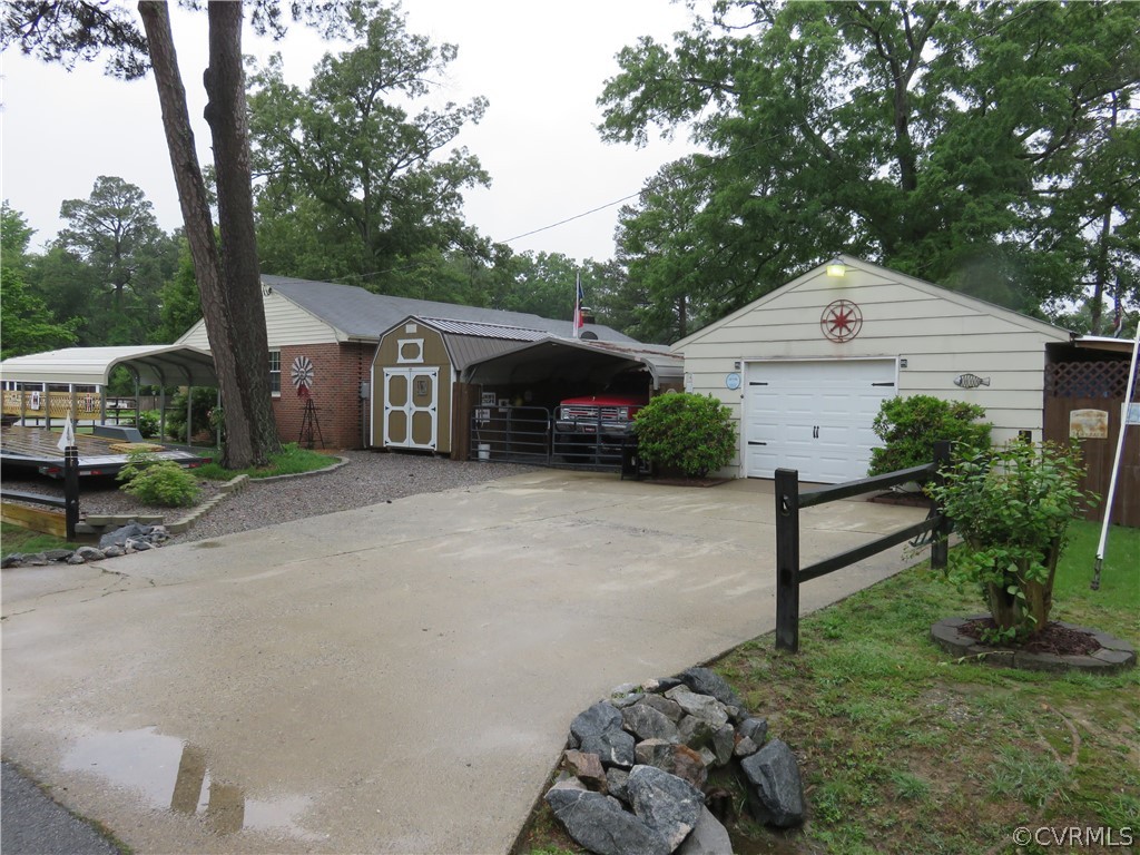 324 Treva Road Sandston, VA 23150 - Photo 7 of 42 Gallery Image 7