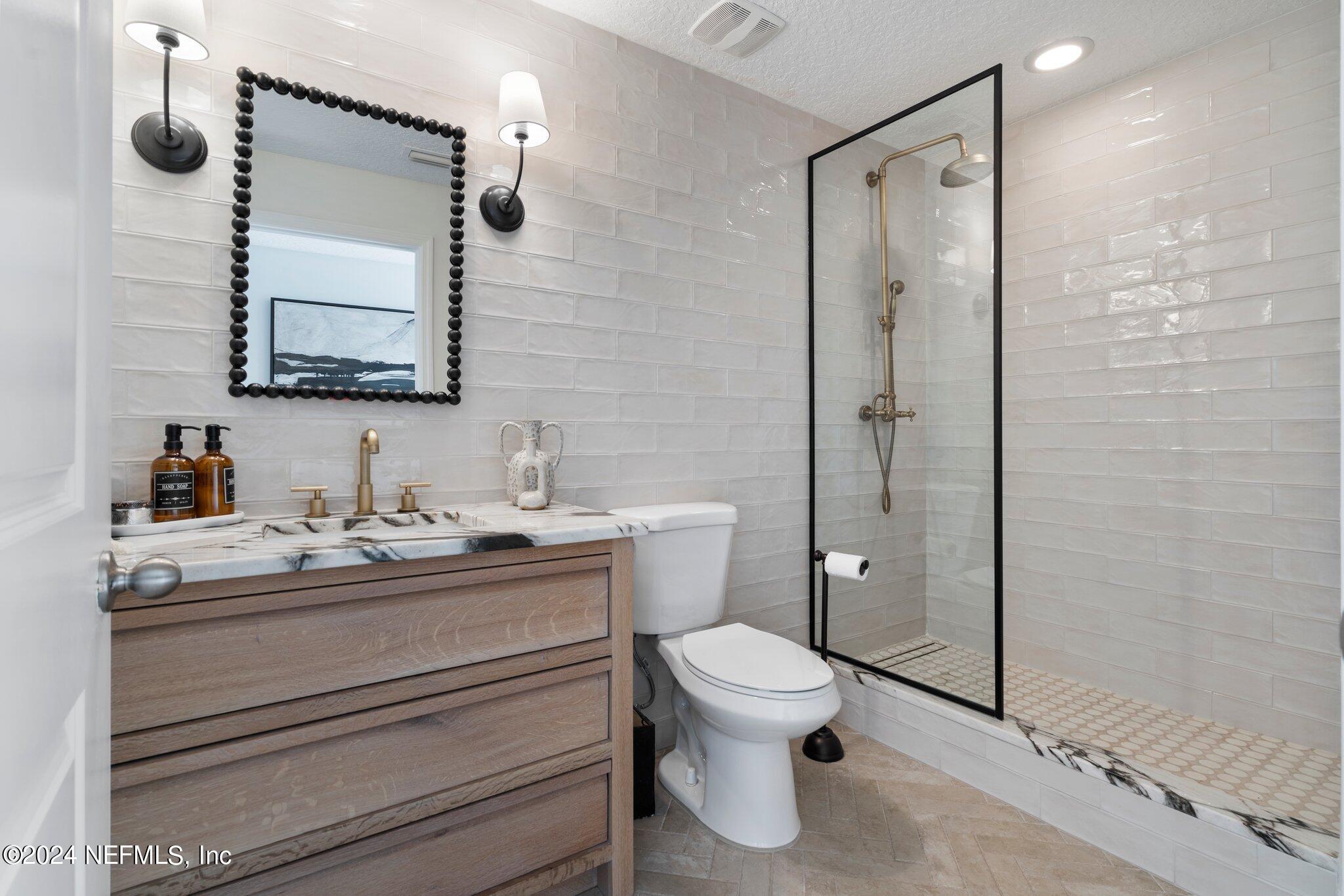 3958 Baymeadows Road, Unit 1602 Jacksonville, FL 32217 - Photo 52 of 91 3rd Bathroom