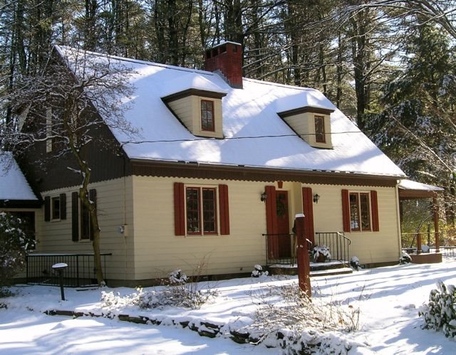 14 Fern Road North Hampton, NH 03862 - Photo 2 of 40