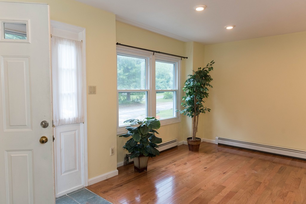 6 Natty Brook Road, Unit 6 Hubbardston, MA 01452 - Photo 3 of 34 Gallery Image 3